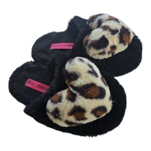 Betsey Johnson Cheetah Leopard Heart Black Slippers Mules S 5/6  Barbie